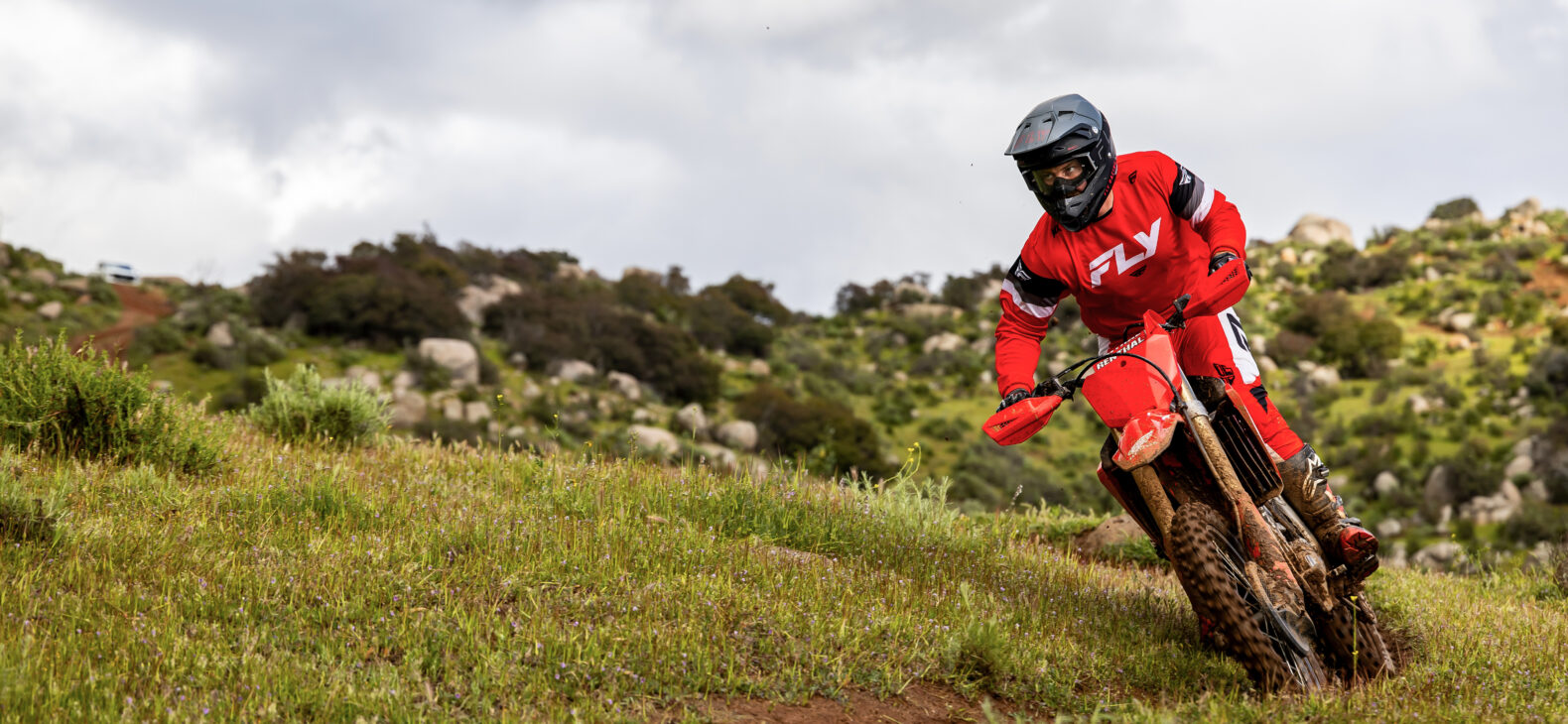 25 Honda CRF450RX_action_12 Image
