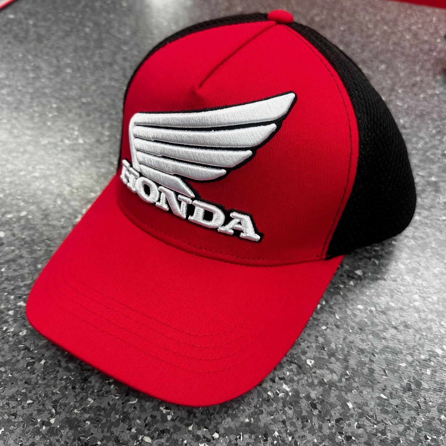 Honda Red CAP Image