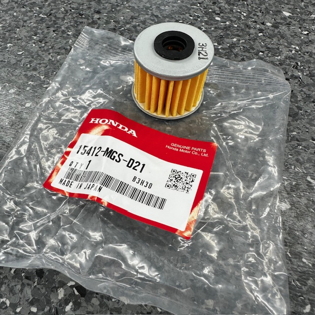 GENUINE HONDA OIL FILTER 15412-MGS-D21 (DCT transmission filter) Image