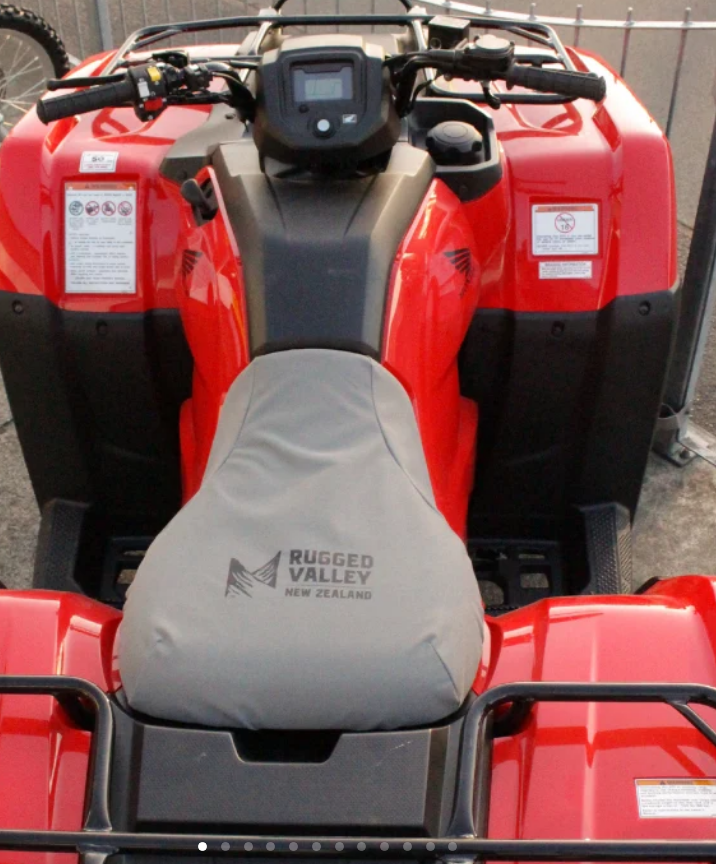 RUGGED VALLEY SEAT COVER TRX SOLID REAR AXLE Image